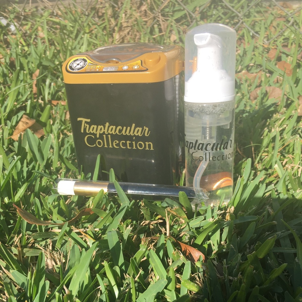 Lash & makeup brush cleaner Set !!!